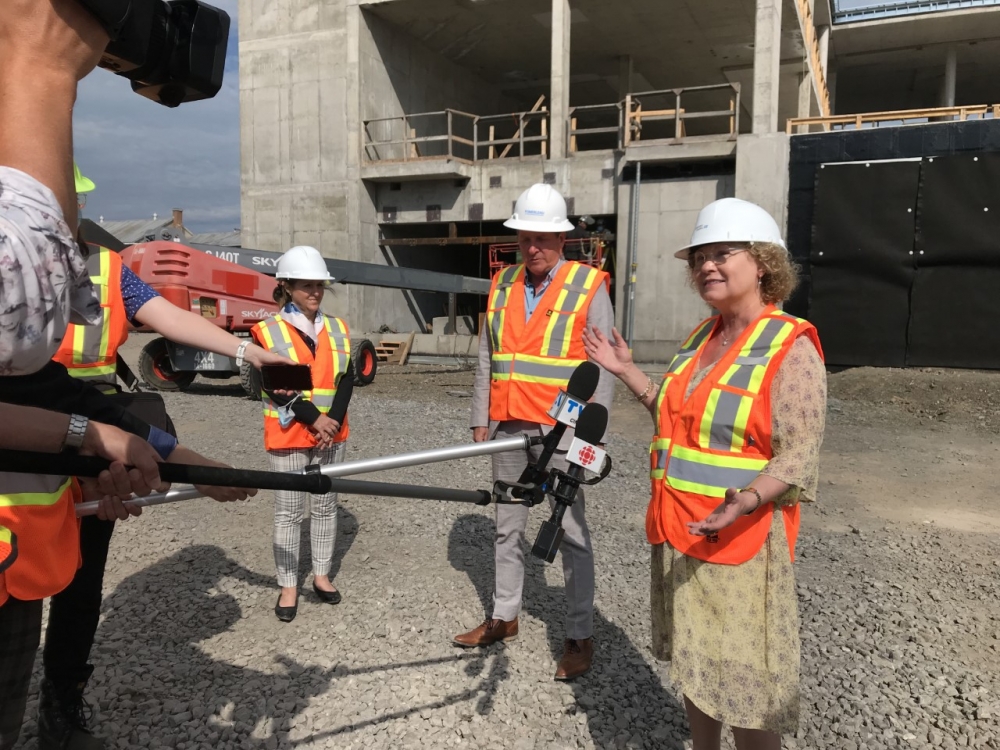 visite de madame Marguerite Blais au Bas-Saint-Laurent
